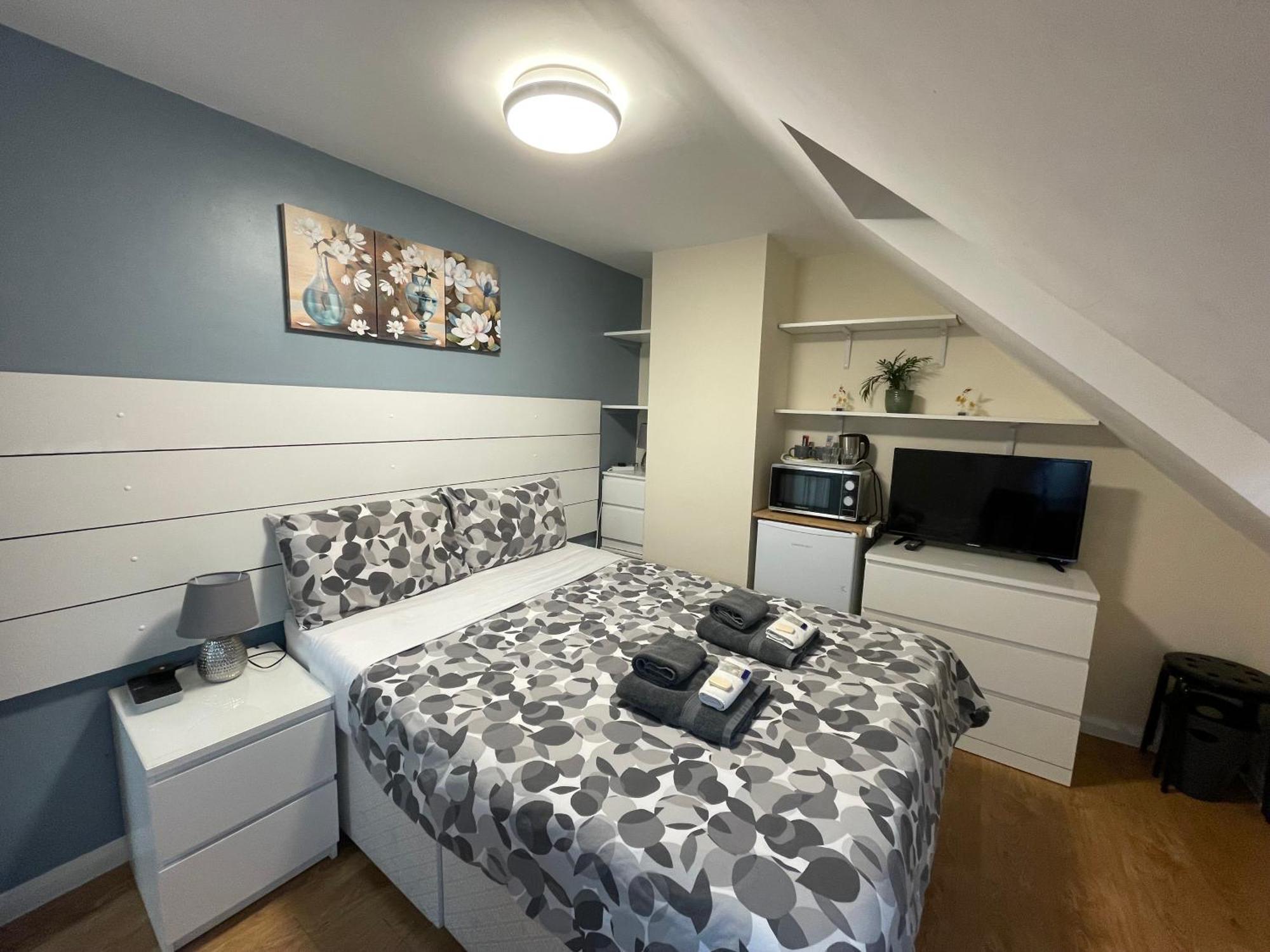 Kensal Lodge 2 Guest House 伦敦 外观 照片