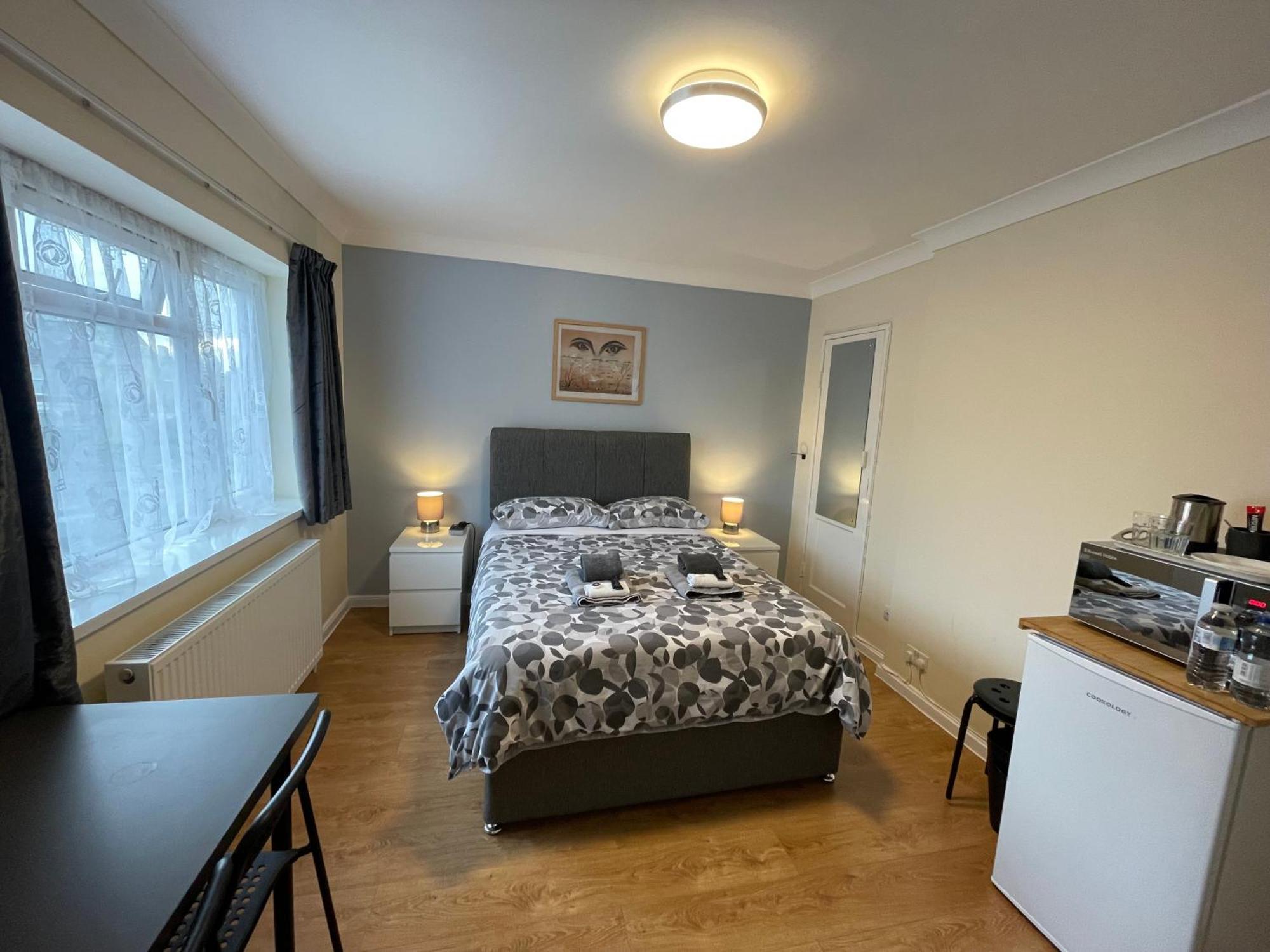 Kensal Lodge 2 Guest House 伦敦 外观 照片