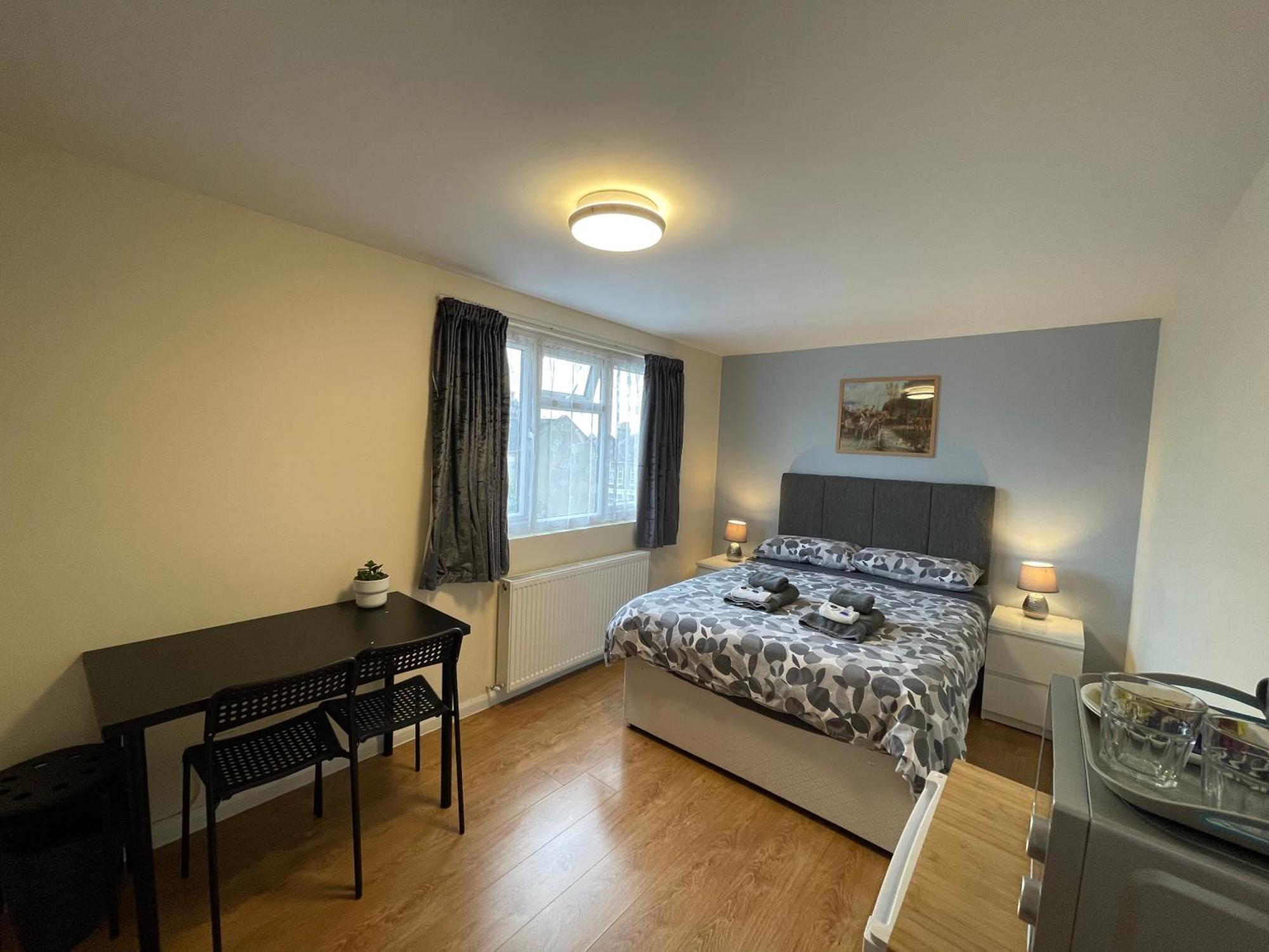Kensal Lodge 2 Guest House 伦敦 外观 照片