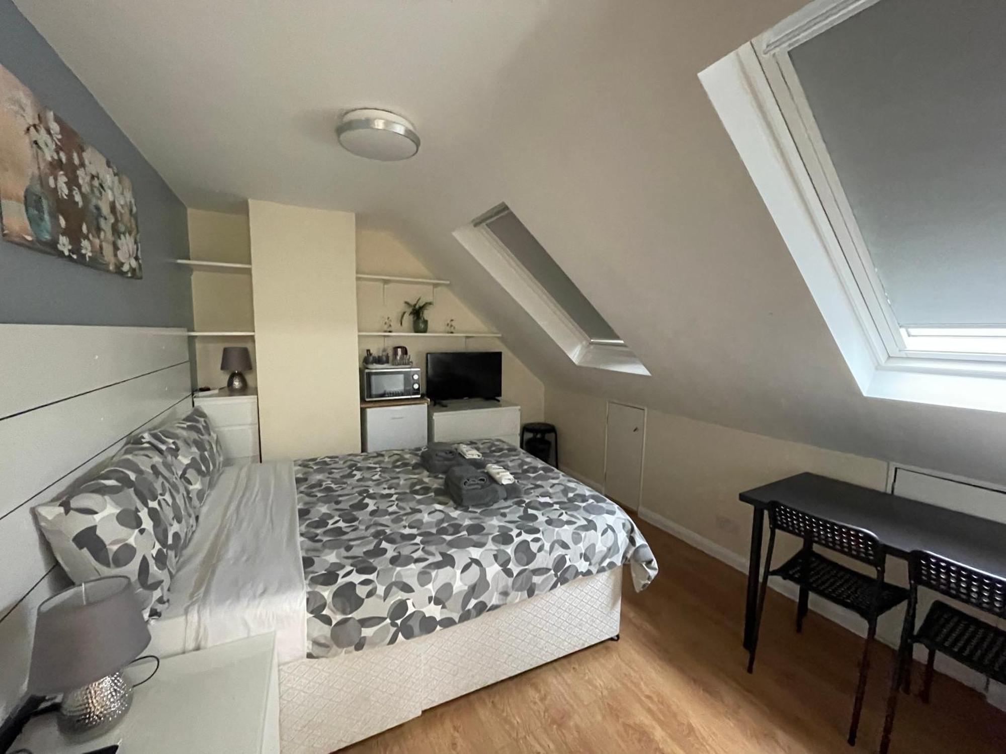 Kensal Lodge 2 Guest House 伦敦 外观 照片